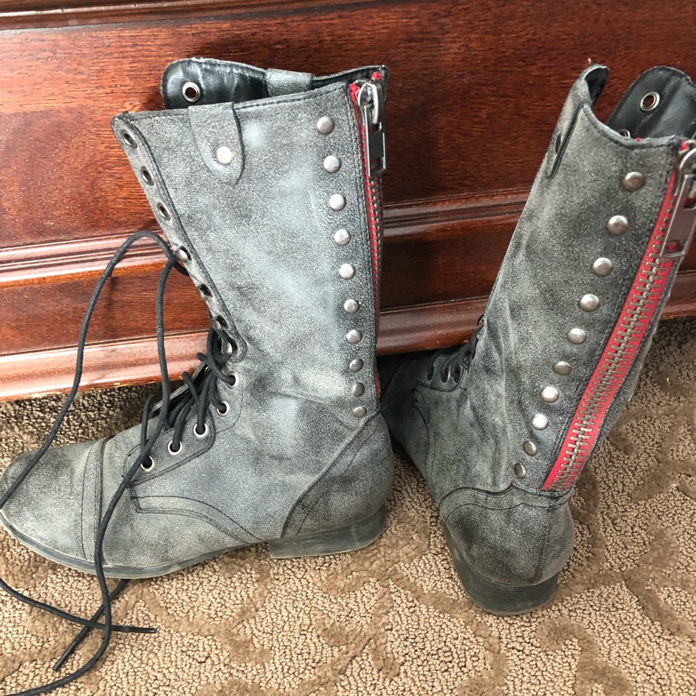 Madden girl lace up boots size 6.5